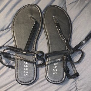 Thong sandals